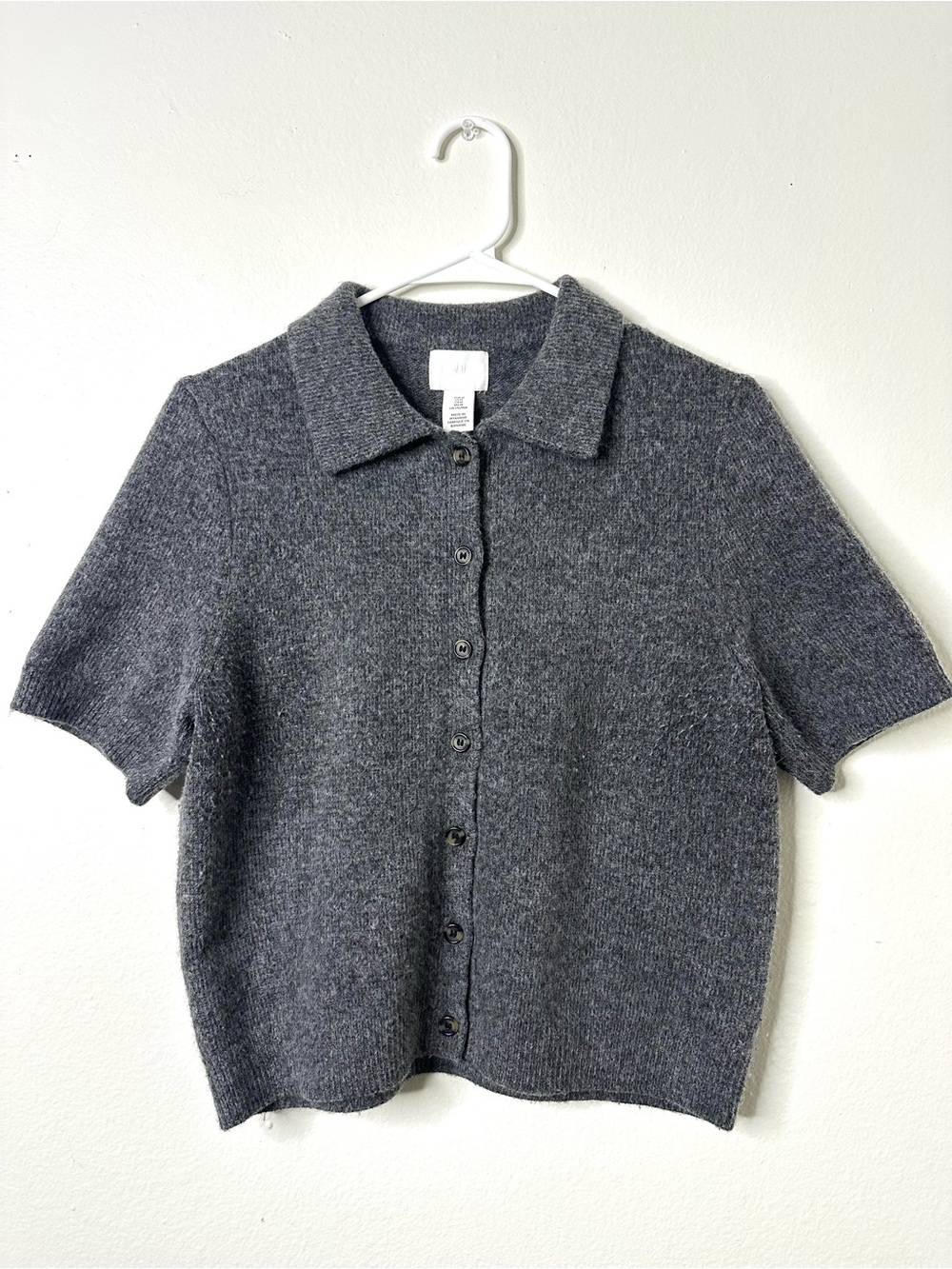 H&M Short-Sleeve Cardigan with Collar Dark Gray Medium